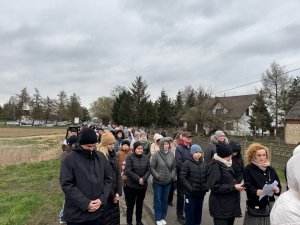 „Ja jestem zmartwychwstaniem i życiem. Kto we Mnie wierzy, choćby i umarł, żyć b (6)