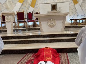 „A Ja, gdy zostanę nad ziemię wywyższony, przyciągnę wszystkich do siebie” (3)