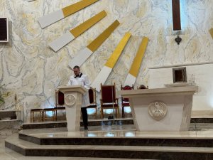 „A Ja, gdy zostanę nad ziemię wywyższony, przyciągnę wszystkich do siebie” (2)