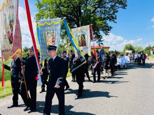 „Kto spożywa moje Ciało i pije moją Krew, ma życie wieczne, a Ja go wskrzeszę w  (8)