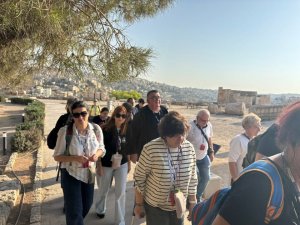 Po modlitwie wyruszyliśmy, by poznać serce Jordanii – Amman. Spacerując po staro (11)