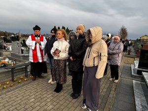 „Krzyż bez krzyża się nie niesie” (8)