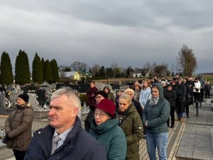 „Krzyż bez krzyża się nie niesie” (9)