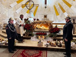 Święcenie pokarmów wpisuje się w ciszę Wielkiej Soboty – prosty, a zarazem głębo (3)