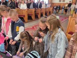 Błogosławieństwo pierwszoklasistów i przyborów szkolnych (12)