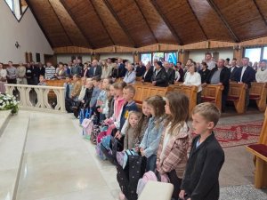 Błogosławieństwo pierwszoklasistów i przyborów szkolnych (3)